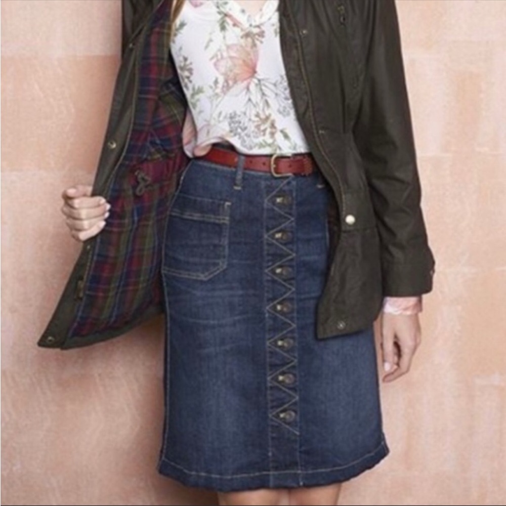Orvis size 10 button down denim skirt blue A line